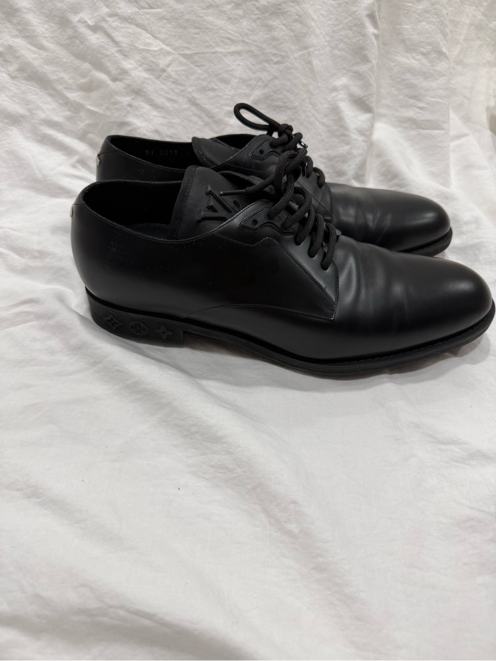 Louis Vuitton Derby Shoes - Picture 6 of 12